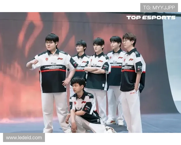 BLG与TES巅峰对决激情上演强强碰撞谁能笑到最后