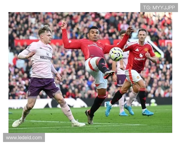 曼联迎战豪门强敌，全面解析本场比赛战术布阵与关键球员表现