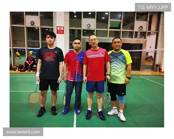 武汉羽毛球队技术争议引发热议球迷与专家各抒己见探讨未来发展方向