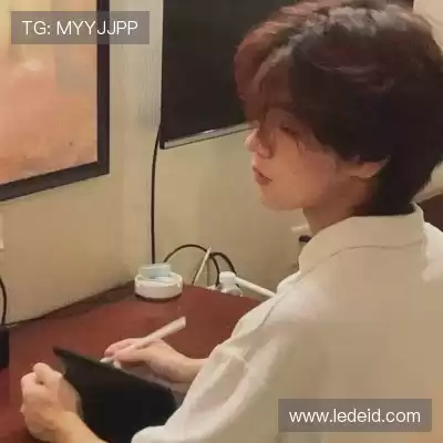 郦蔚